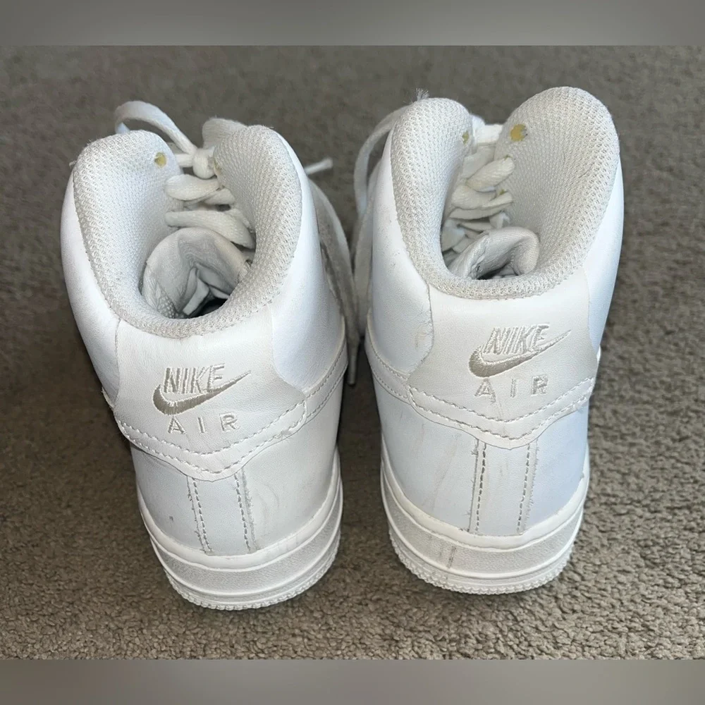 Nike Youth size 4Y White Air Force 1 High Top Sneakers